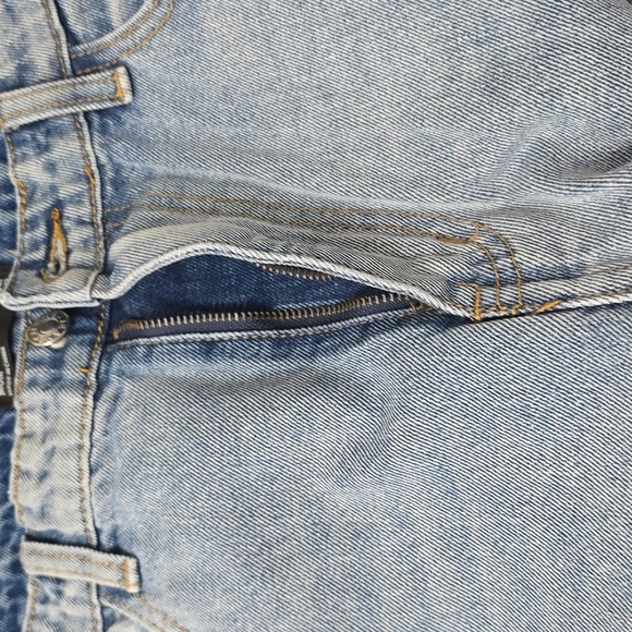 NWT Pretty Little Thing High Rise Mom Jeans Sz 12 - Picture 3 of 4